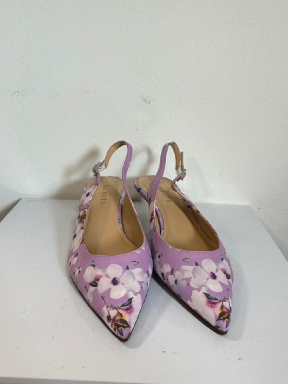 NWOT Talbots Pansy Purple Slingback Kitten Heel Floral Coquette Sz 8.5 - Picture 2 of 7